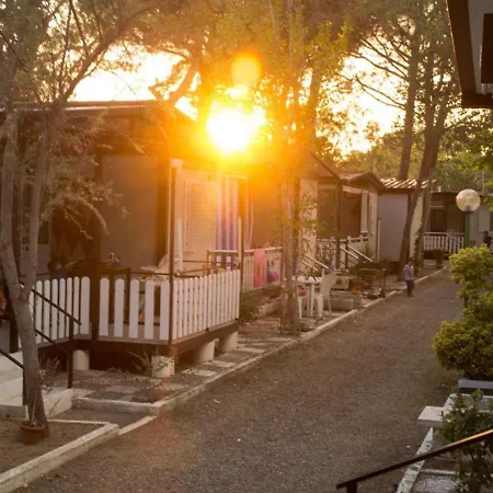 Villaggio Mondial Camping-2
